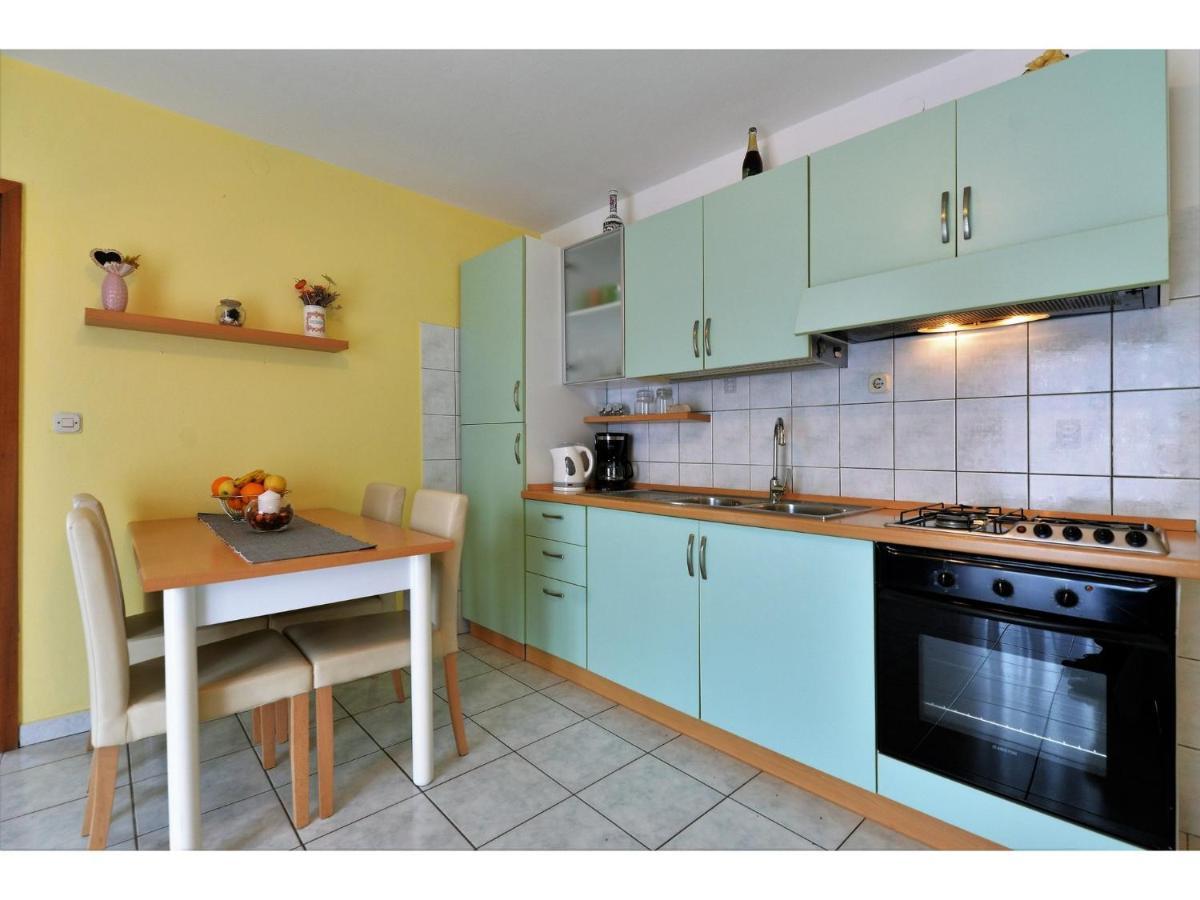 Apartments Kostelic Murter Kültér fotó