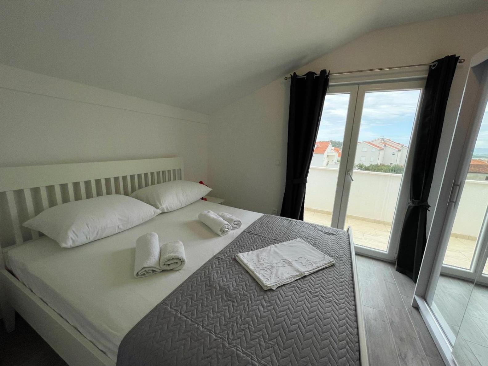 Apartments Kostelic Murter Kültér fotó