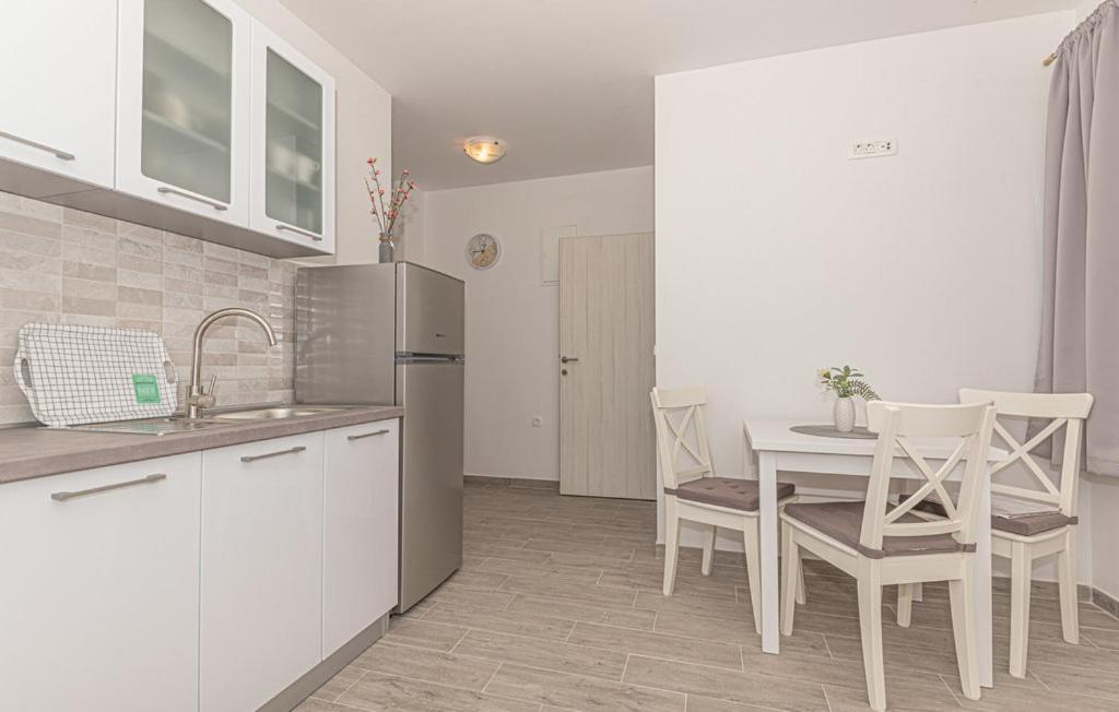 Apartments Kostelic Murter Szoba fotó